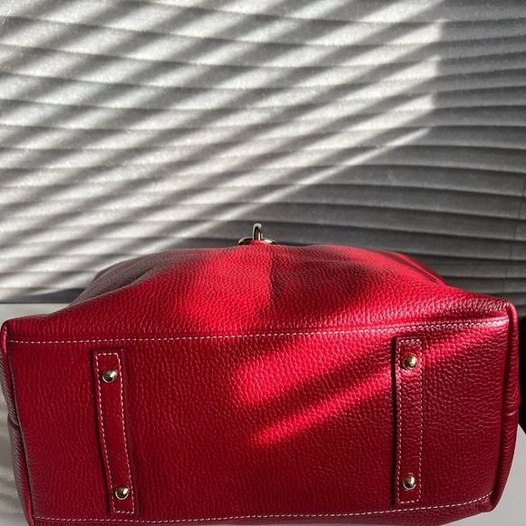 Dooney & Bourke Pebble Grain Logo Lock Women's Shoulder Bag Without Pouch-Red - Picture 6 of 12